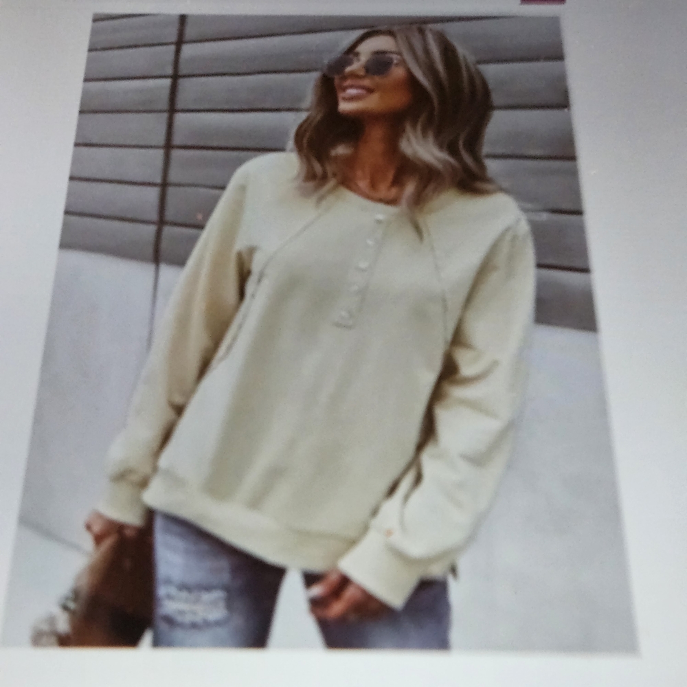Chic Cream Button-Up Top - Picture 2 of 2
